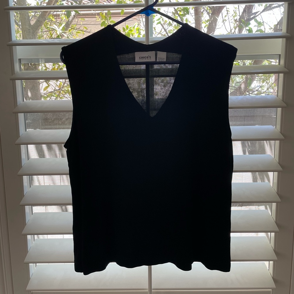 Chico’s travelers Black top, size 3